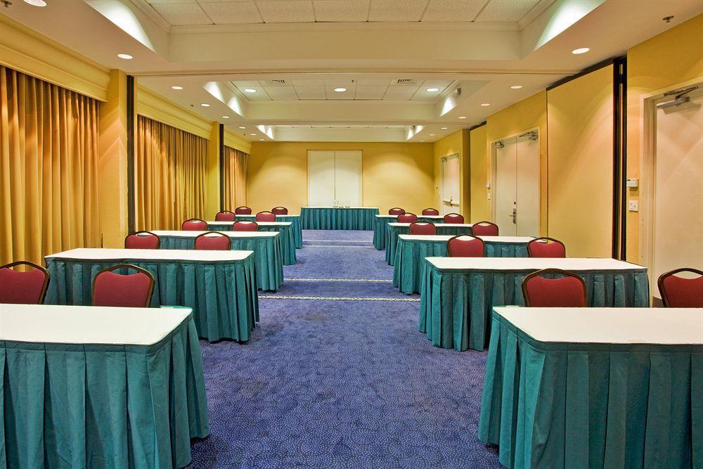 Holiday Inn Miami-Doral Area By Ihg Facilidades foto