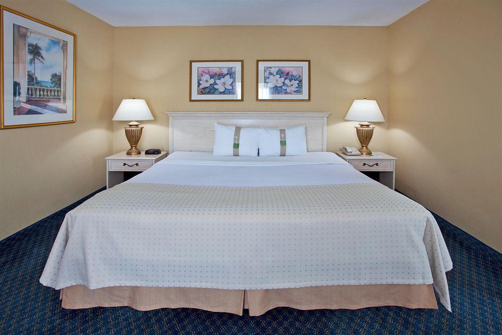 Holiday Inn Miami-Doral Area By Ihg Habitación foto